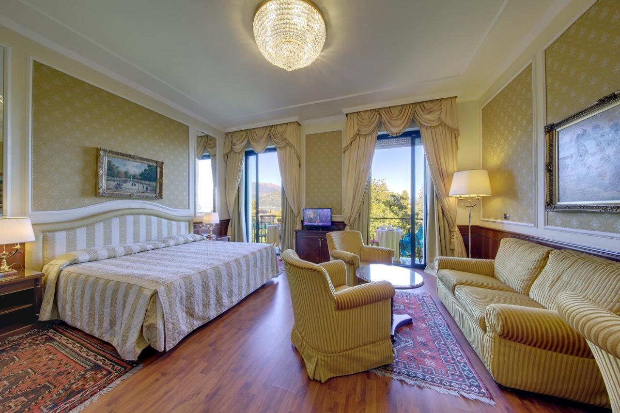 Hotel Simplon Baveno Esterno foto