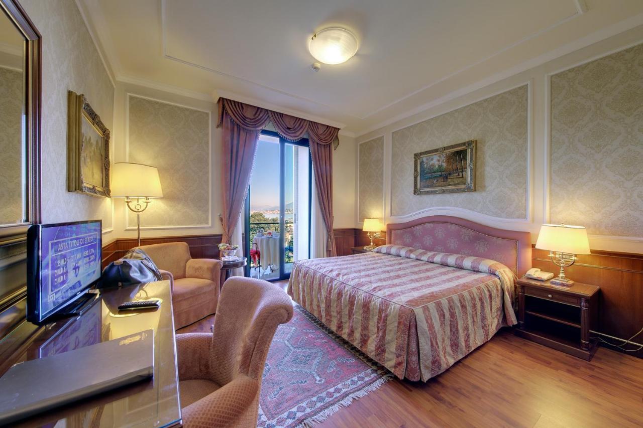 Hotel Simplon Baveno Esterno foto