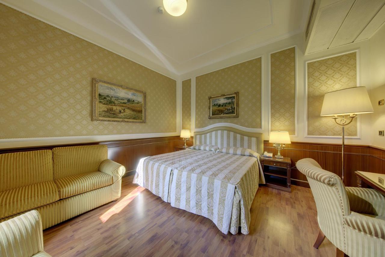 Hotel Simplon Baveno Esterno foto