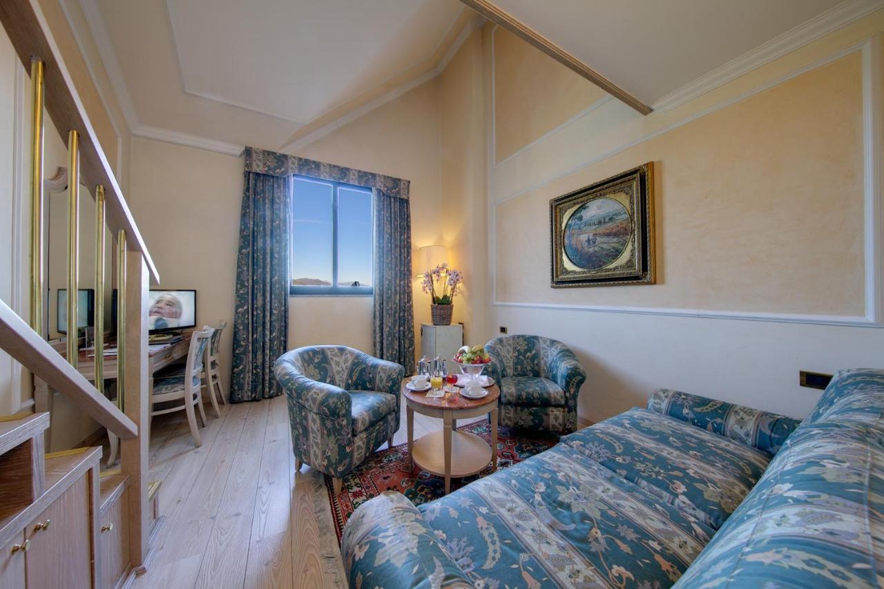 Hotel Simplon Baveno Esterno foto