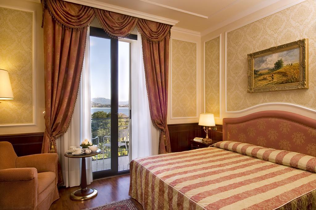 Hotel Simplon Baveno Esterno foto